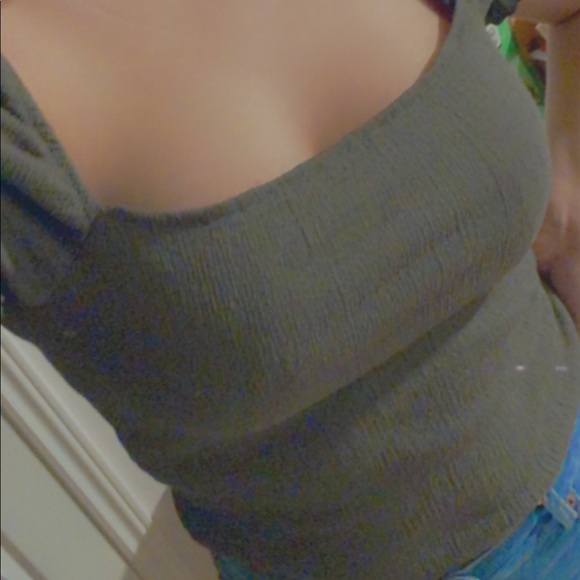 H&M Green Top - Picture 3 of 4